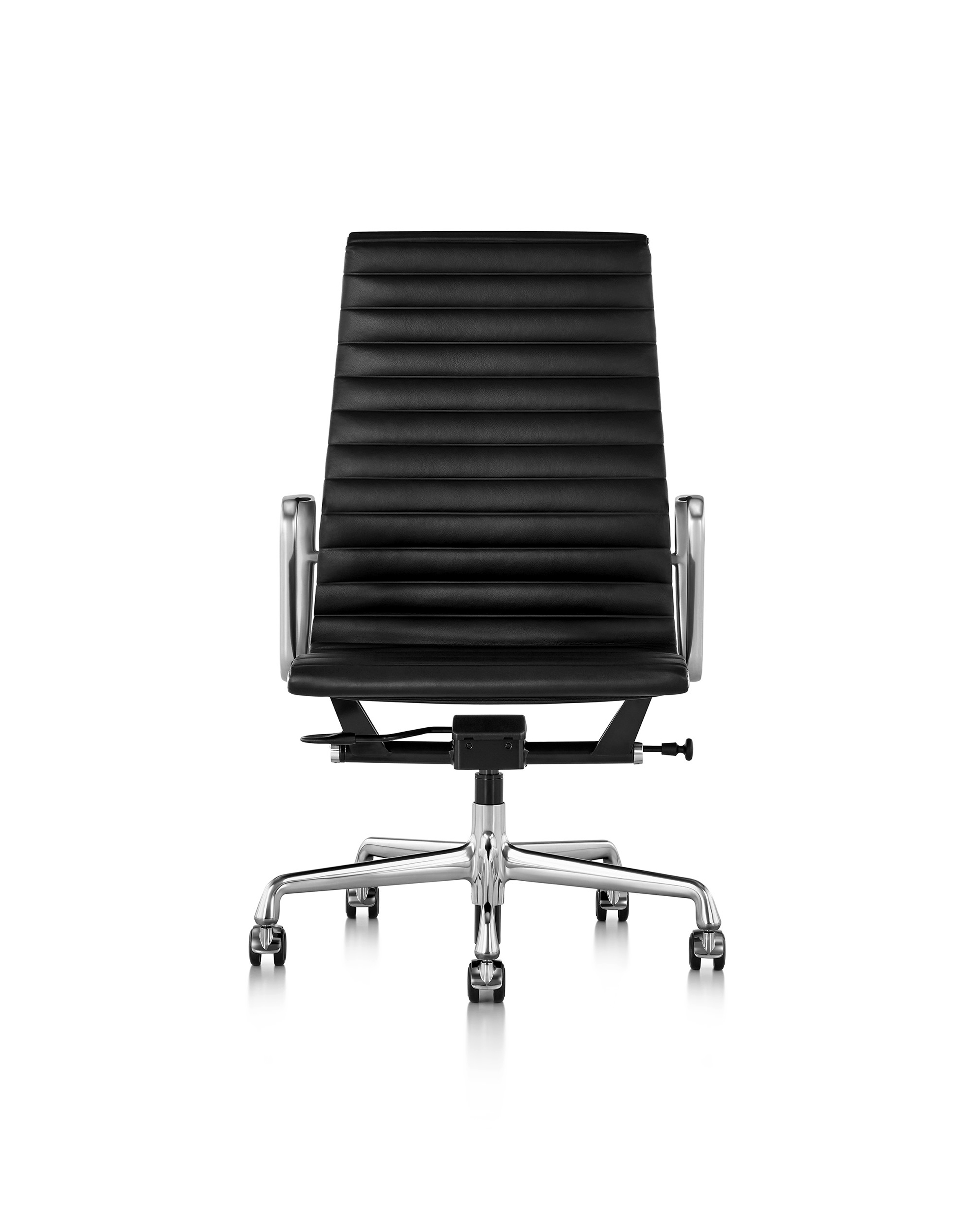 [办公椅|现代真皮中班椅|办公家具|设计师家具|伊姆斯大班椅]