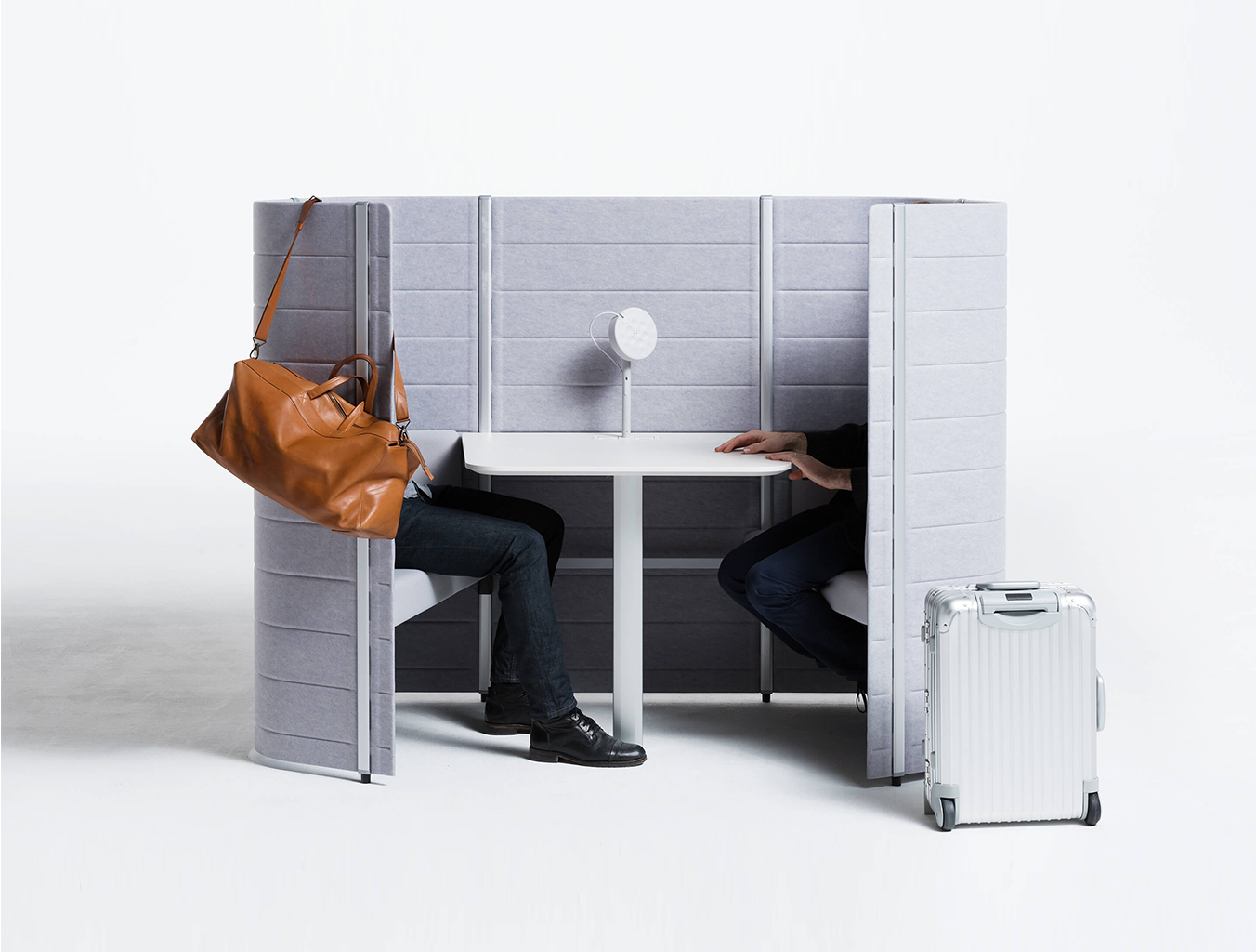 会议台|静音舱/洽谈屋|办公家具|设计师家具|Workbays Focus 1