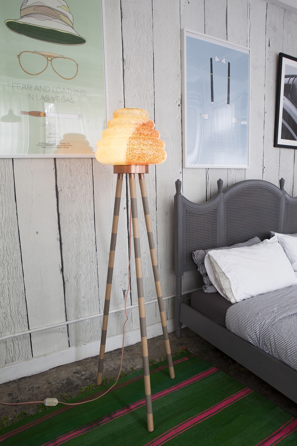 创意家具 - 灯饰|落地灯|办公家具|设计师家具|Colmena落地灯