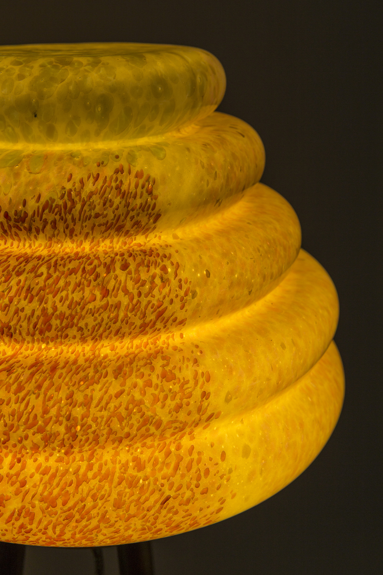 创意家具 - 灯饰|落地灯|办公家具|设计师家具|Colmena落地灯