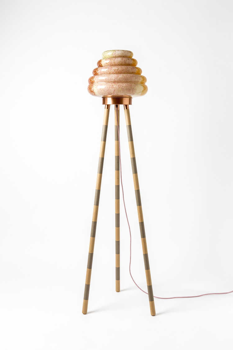 创意家具 - 灯饰|落地灯|办公家具|设计师家具|Colmena落地灯