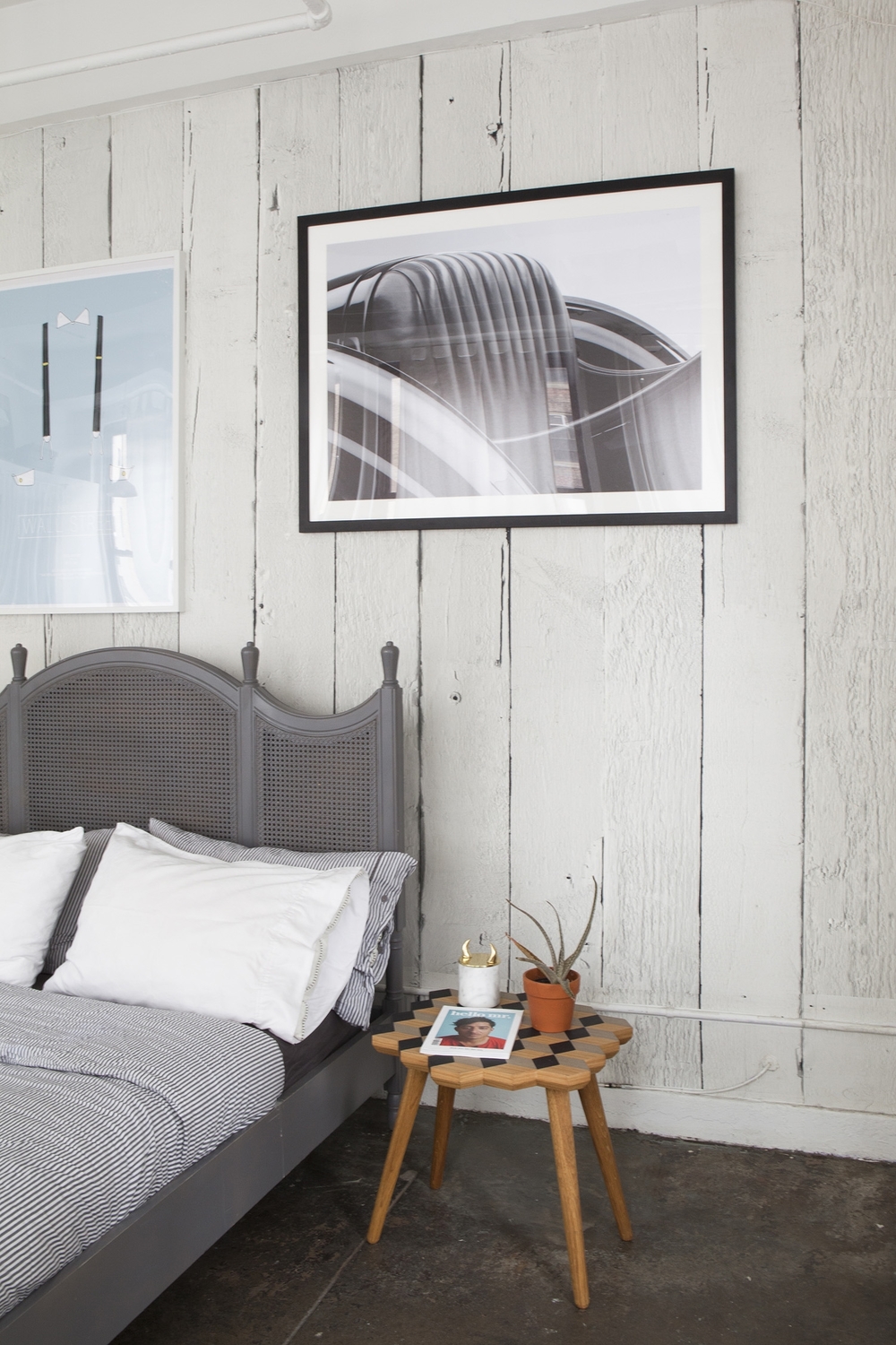 创意家具 - 卧室|床头几|办公家具|设计师家具|Dip床头几