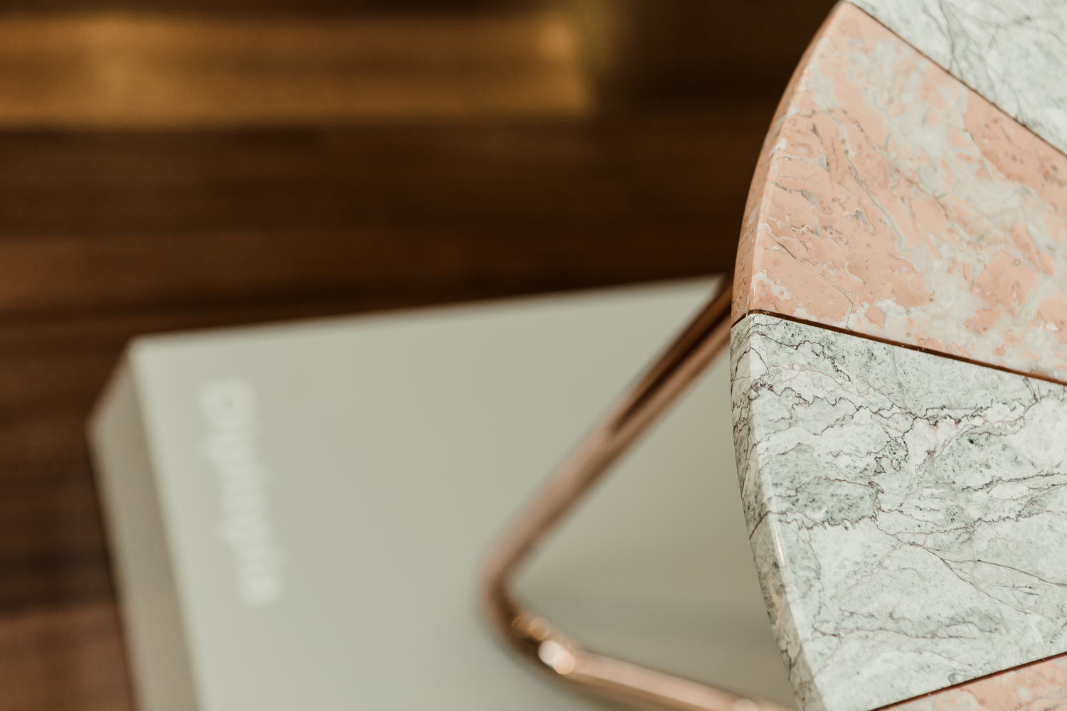 创意家具 - 桌几|咖啡桌|办公家具|设计师家具|Jasmine Pizza咖啡桌