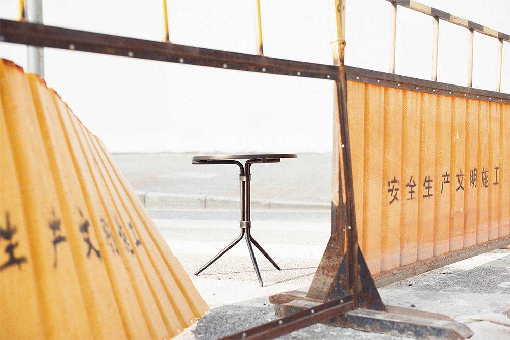 创意家具 - 桌几|咖啡桌|办公家具|设计师家具|Tripod 咖啡桌