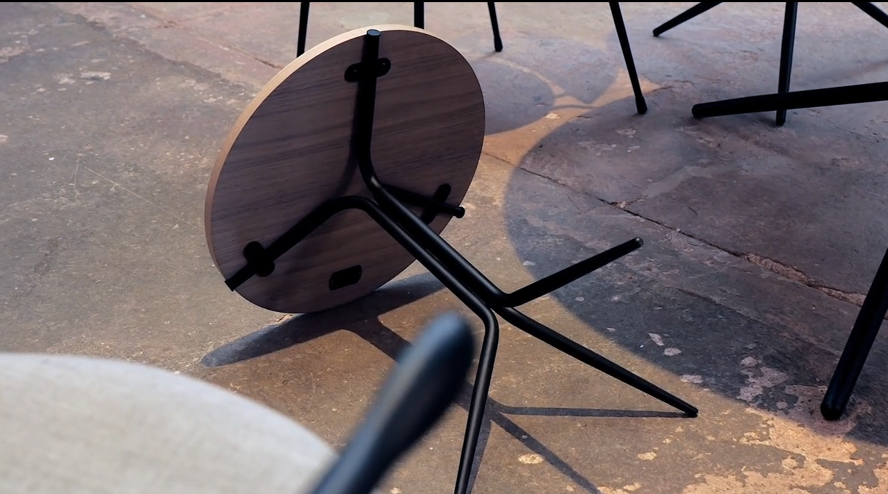 创意家具 - 桌几|咖啡桌|办公家具|设计师家具|Tripod 咖啡桌