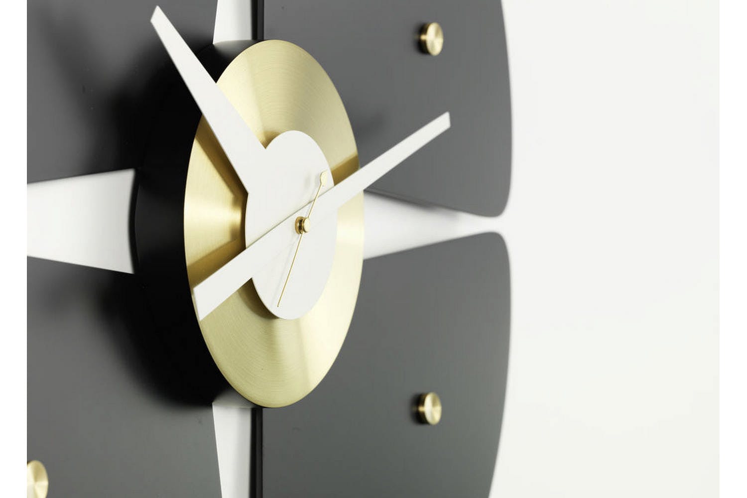 创意家具 - 附件|钟表|办公家具|设计师家具|挂钟-花瓣钟