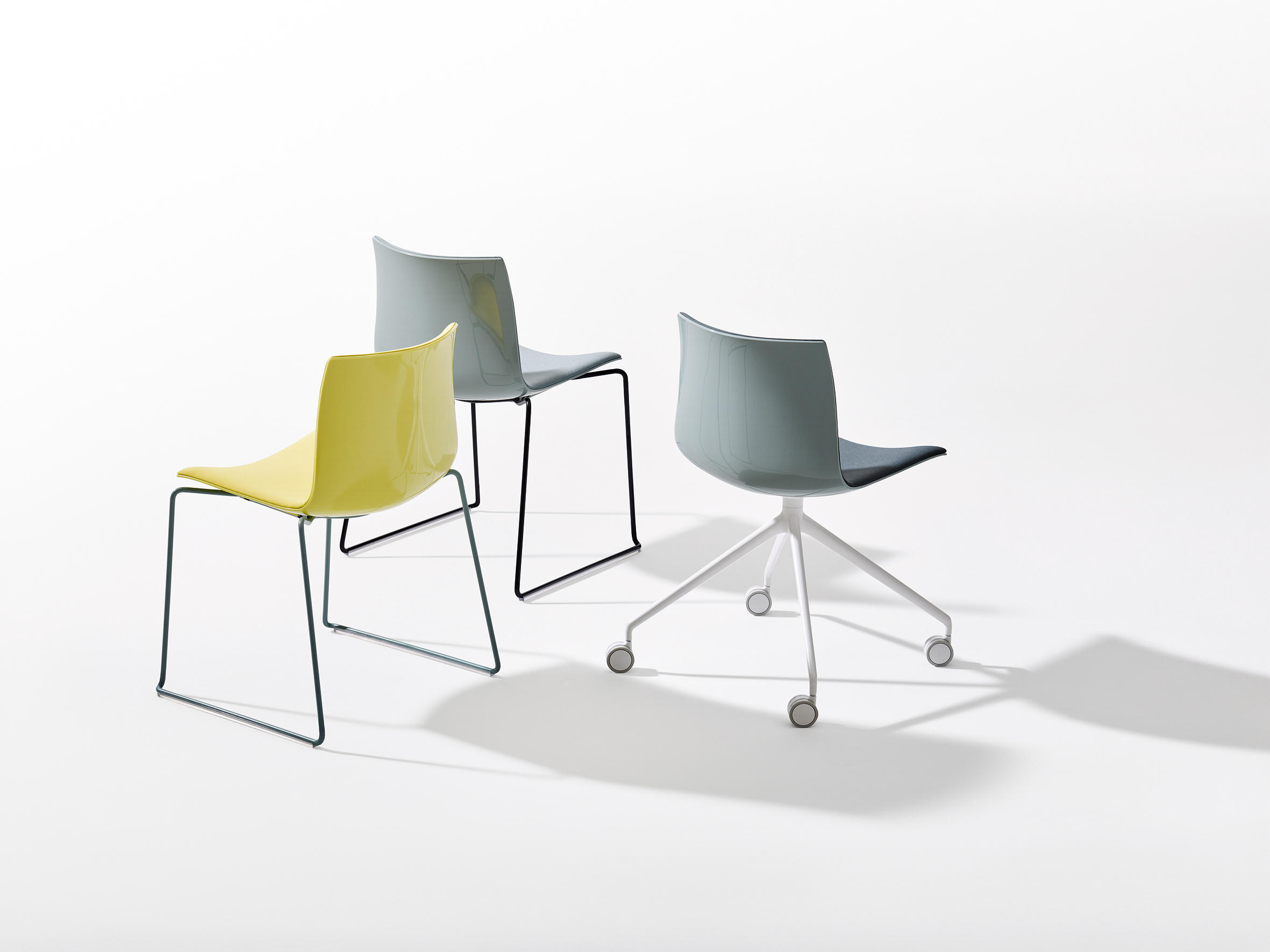 培训家具|布面培训椅|办公家具|设计师家具|Catifa 46 培训椅