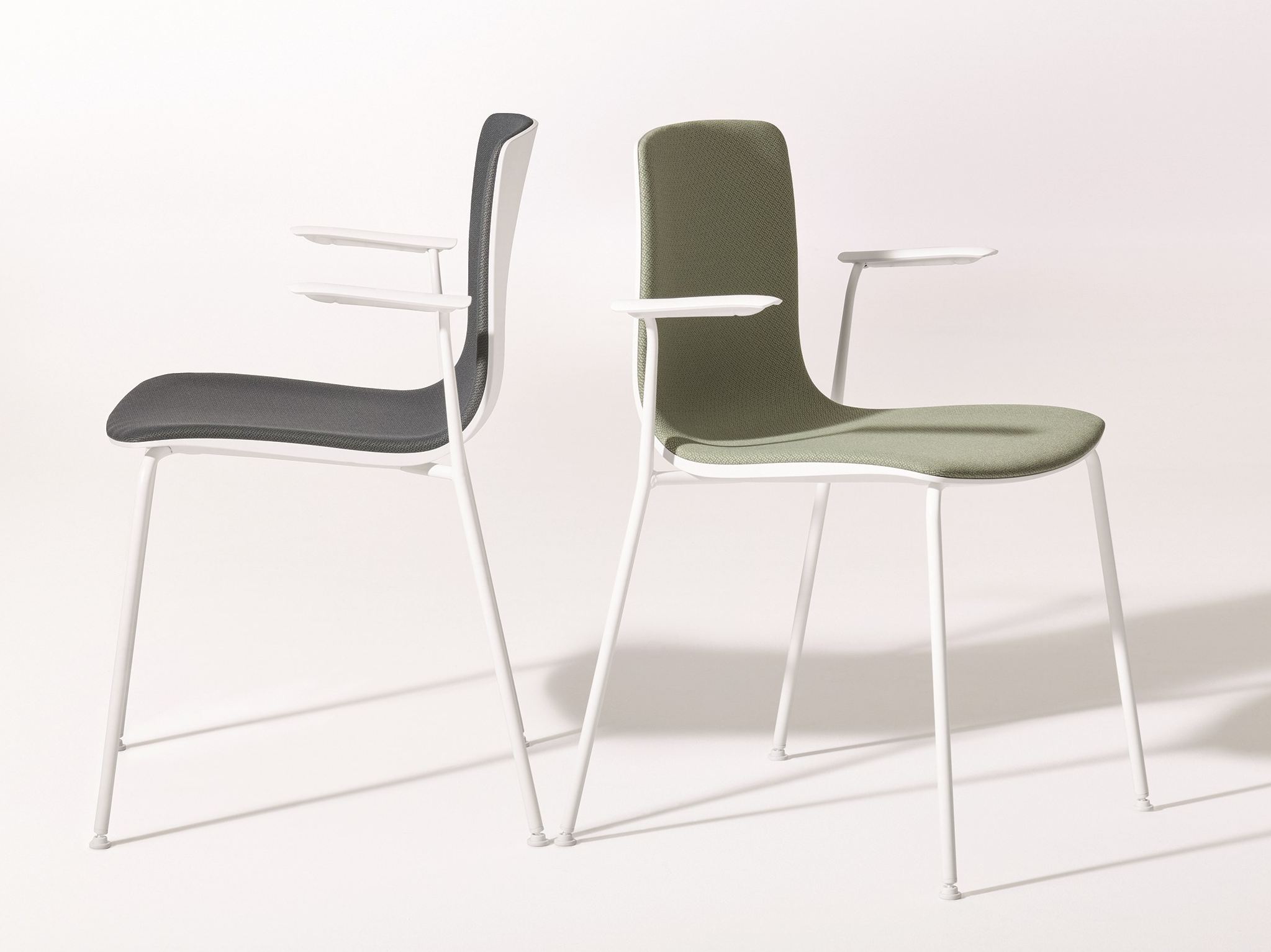 培训家具|布面培训椅|办公家具|设计师家具|Aava 洽谈椅/培训椅