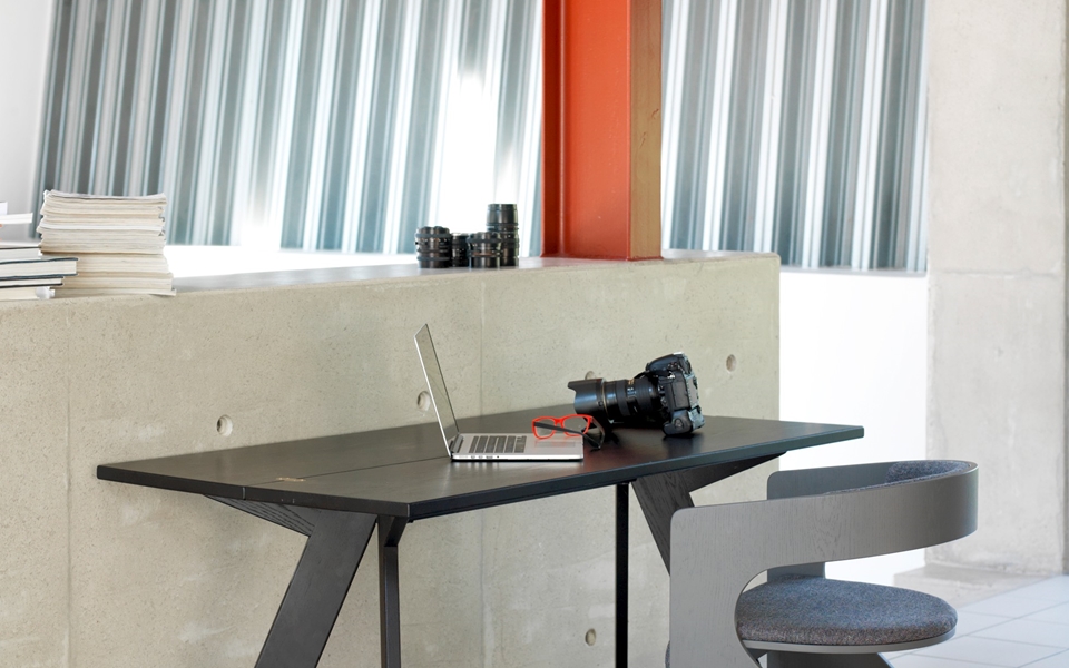 创意家具 - 坐具|吧椅/凳子|办公家具|设计师家具|LUCKY 圆凳/洽谈椅