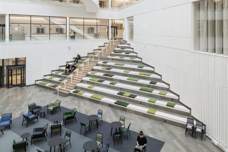 创意家具 - 坐具|休闲椅|办公家具|设计师家具|SUPERKINK  沙发椅