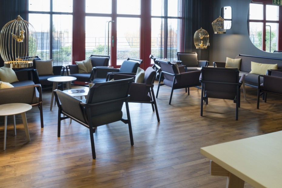 创意家具 - 坐具|休闲椅|办公家具|设计师家具|SUPERKINK  沙发椅