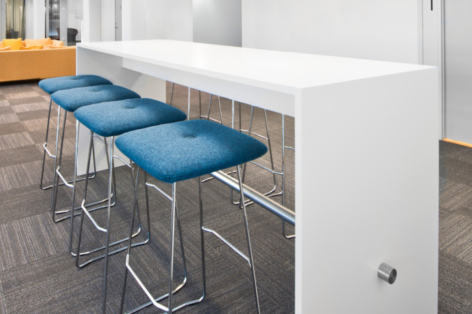 创意家具 - 桌几|咖啡桌|办公家具|设计师家具|PING-PONG 高脚桌