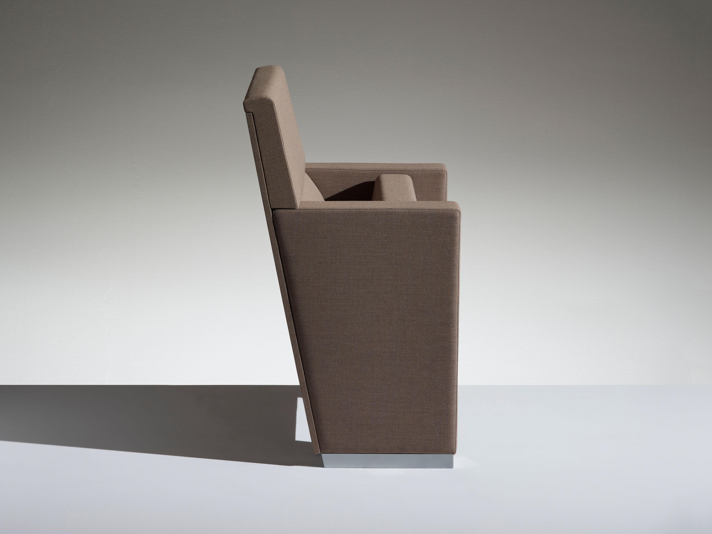 公共座椅|礼堂椅、报告厅椅|办公家具|设计师家具|L213 剧院/礼堂椅