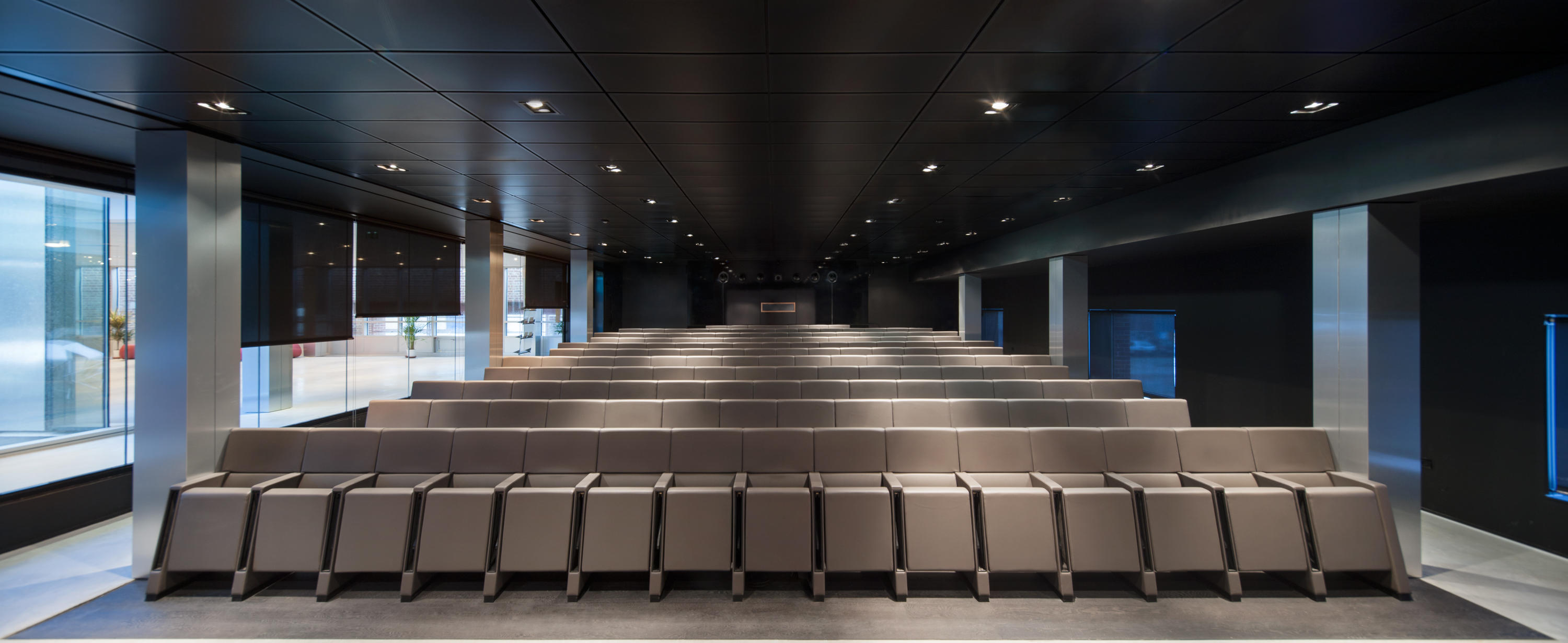 公共座椅|礼堂椅、报告厅椅|办公家具|设计师家具|L213 剧院/礼堂椅