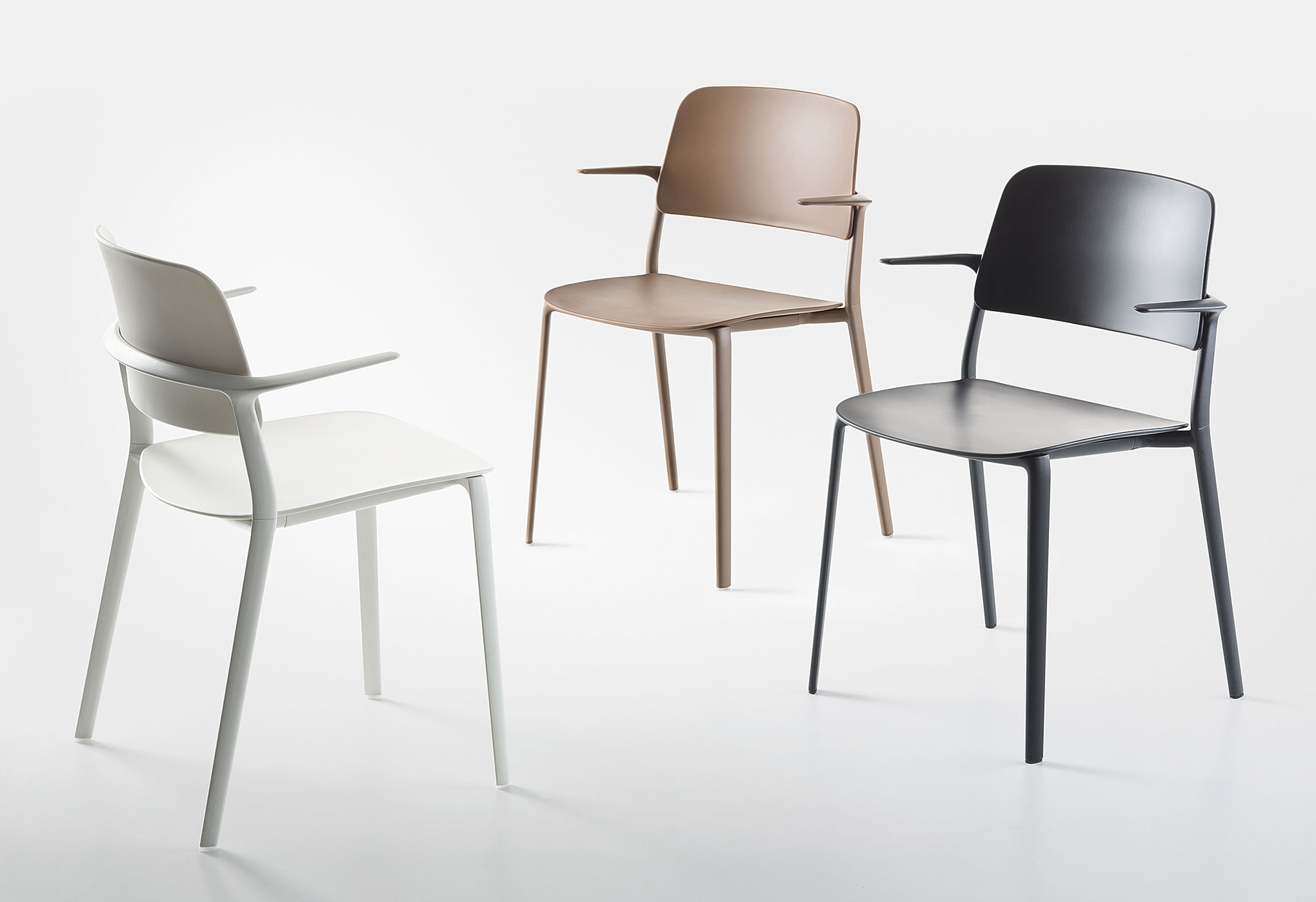 创意家具 - 坐具|休闲椅|办公家具|设计师家具|Appia 洽谈椅/办公椅