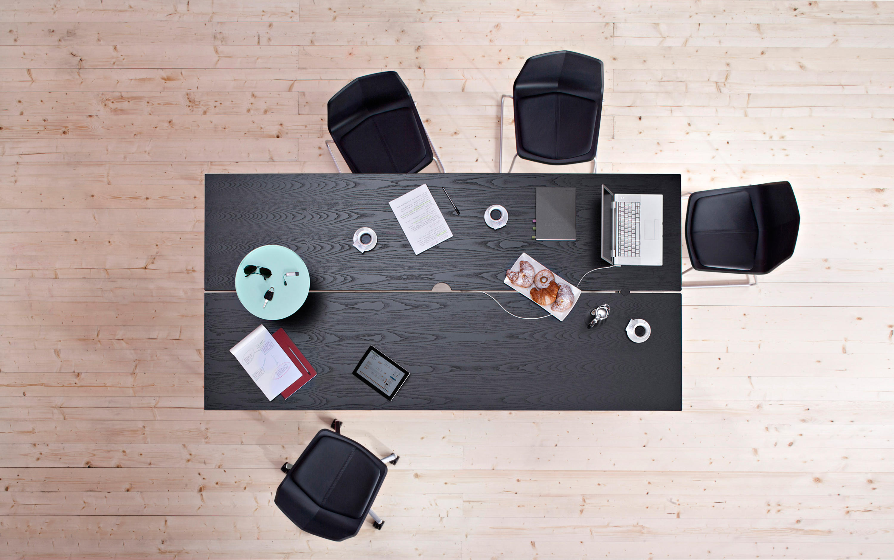 办公屏风|办公屏风系统|办公家具|设计师家具|Offset Table 工作台/办公桌