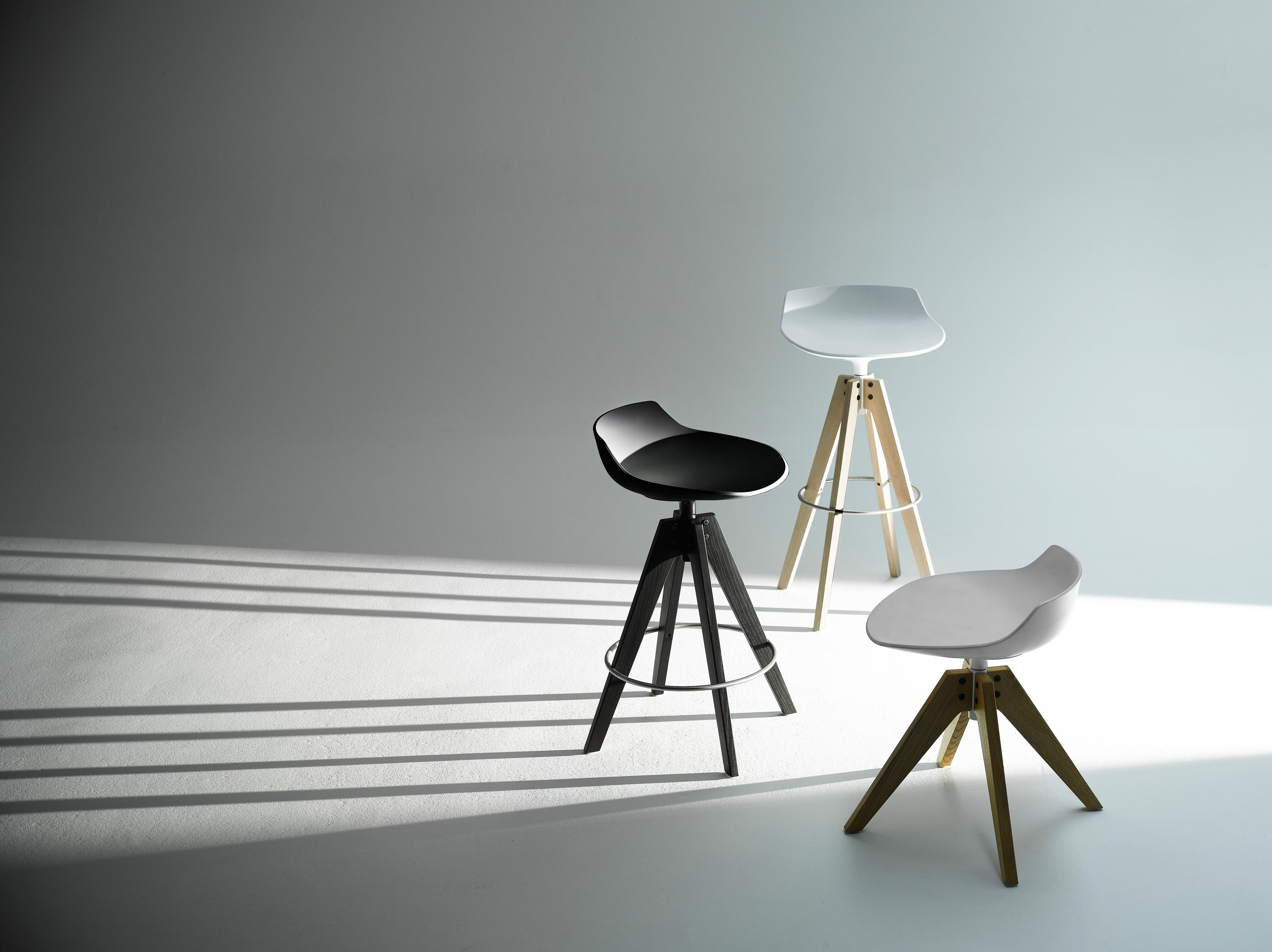 创意家具 - 坐具|吧椅/凳子|办公家具|设计师家具|FLOW STOOL 吧椅