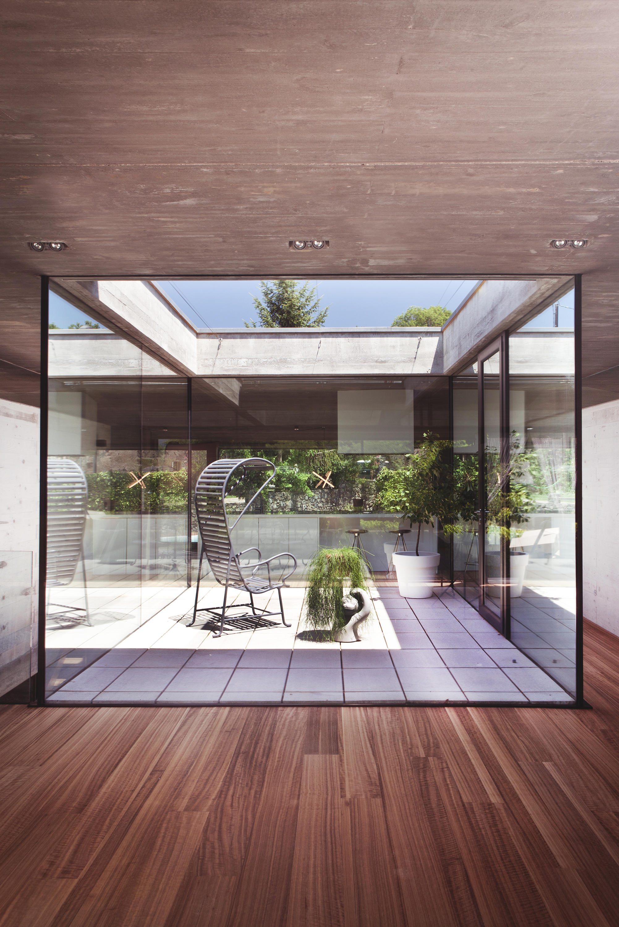 创意家具 - 桌几|茶几/边几|办公家具|设计师家具|MONKEY 茶几/边几