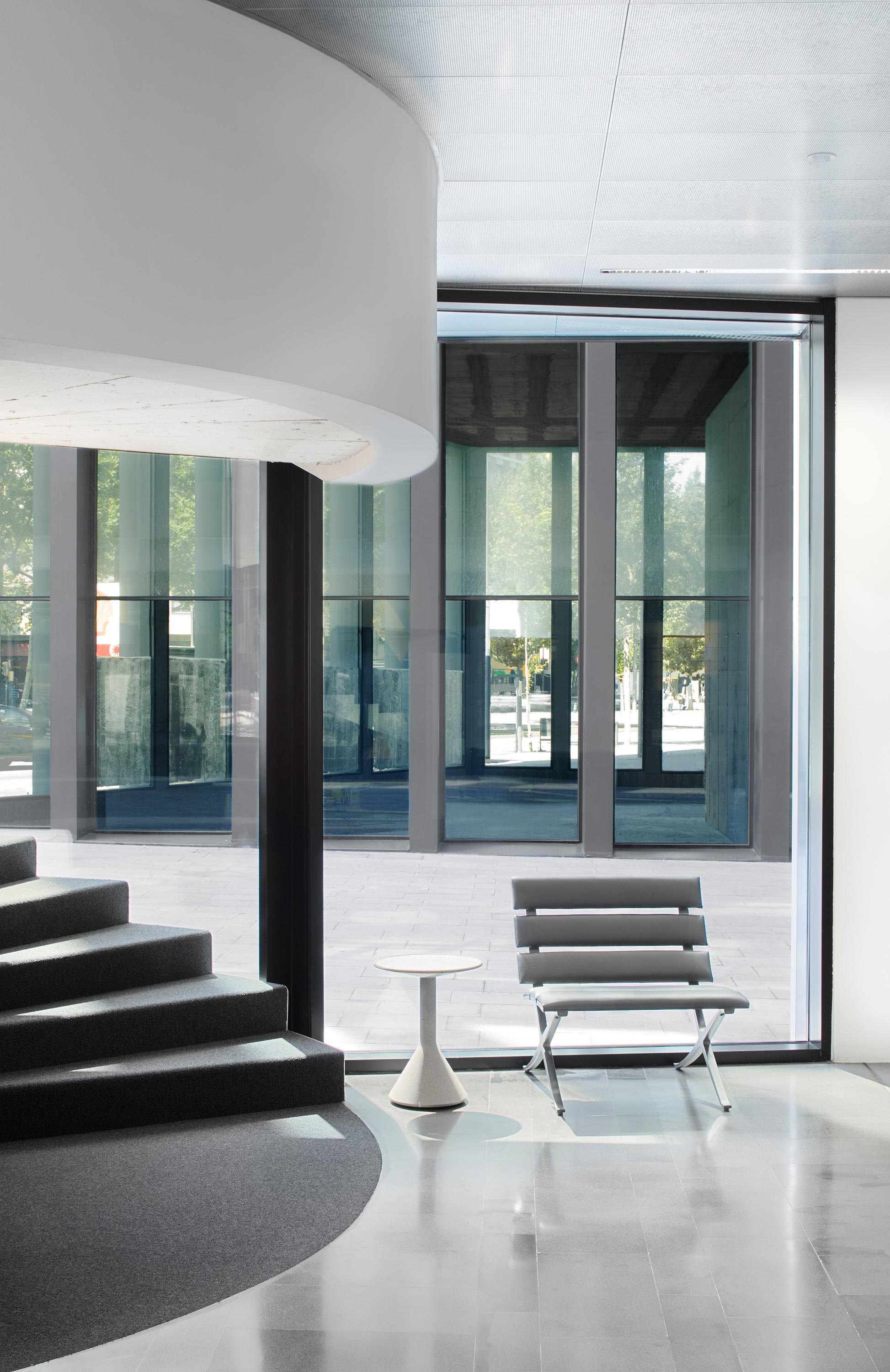 创意家具 - 坐具|户外椅|办公家具|设计师家具|BENCH  等候椅/排椅