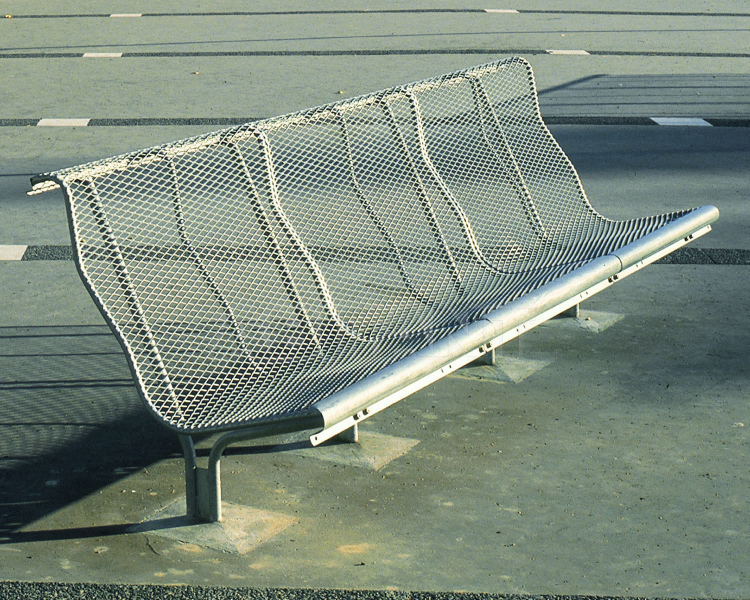 创意家具 - 坐具|户外椅|办公家具|设计师家具|CATALANO  户外等候椅