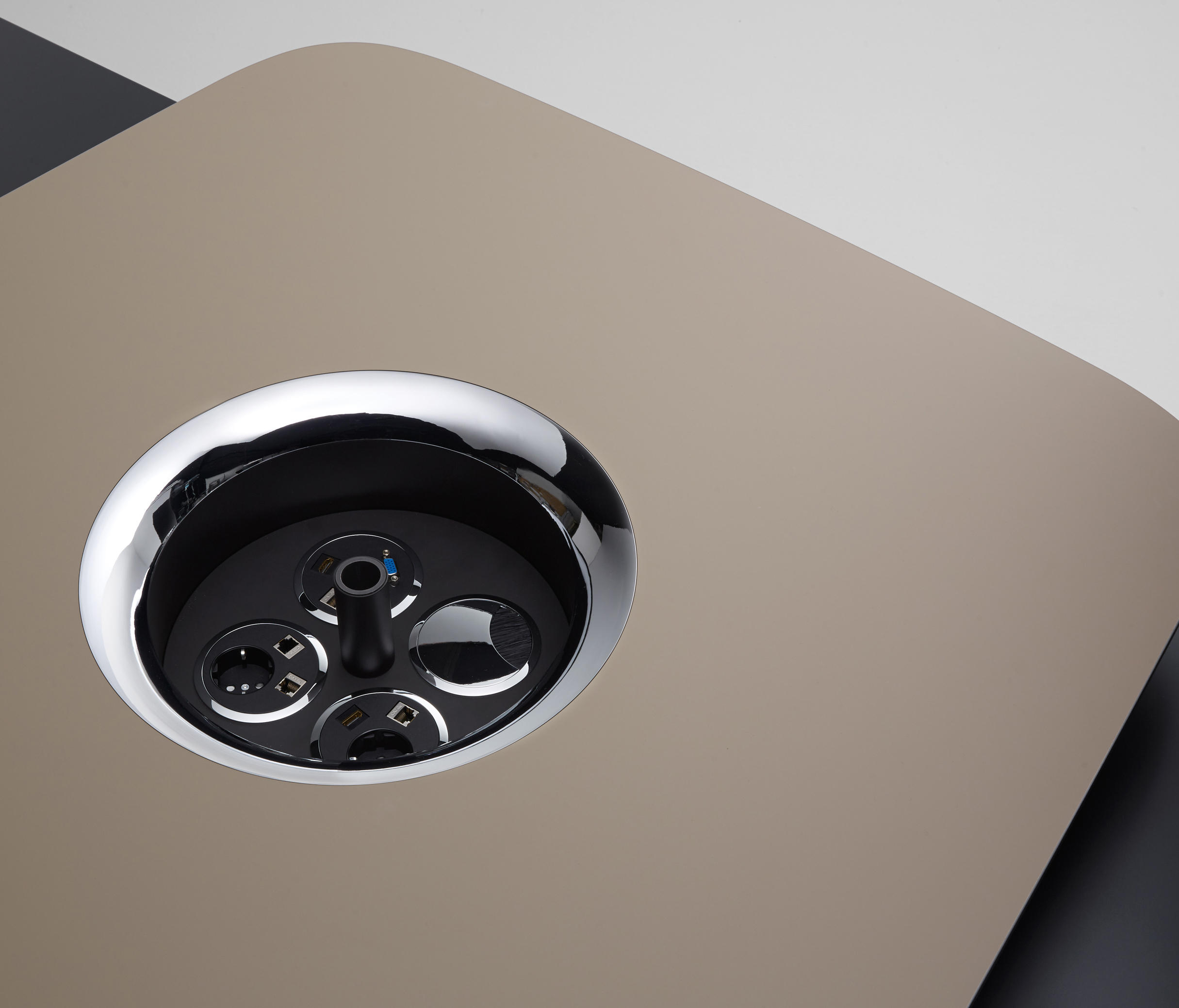 办公台|时尚大班台|办公家具|设计师家具|KEYPIECE COMMUNICATION DESK.大班台