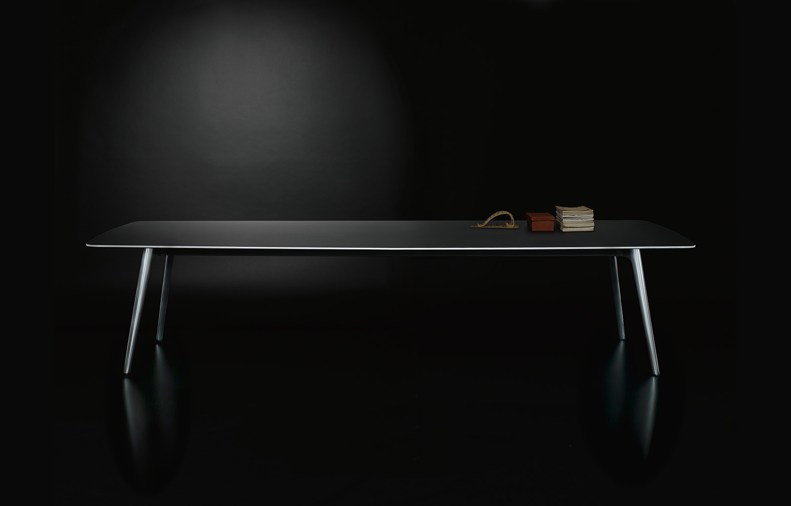 办公台|时尚大班台|办公家具|设计师家具|KEYPIECE COMMUNICATION DESK.大班台