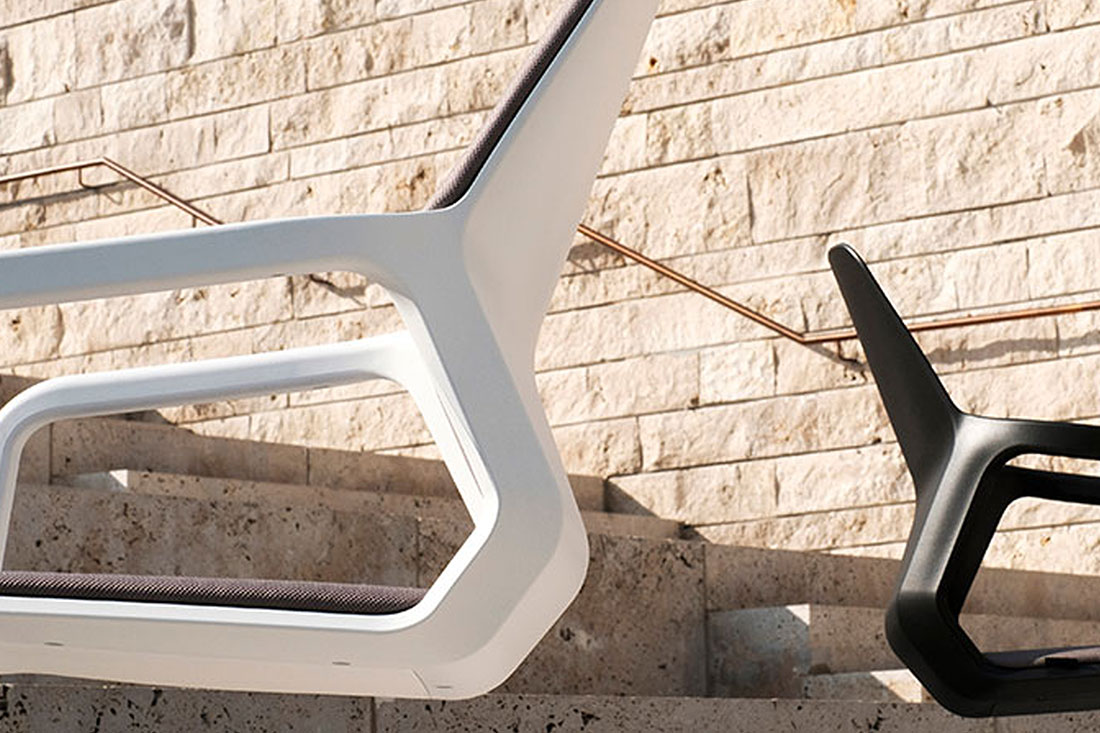 培训家具|布面培训椅|办公家具|设计师家具|现代悬臂椅