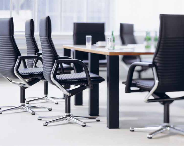 办公椅|现代真皮中班椅|办公家具|设计师家具|FS-Line220/82中班椅