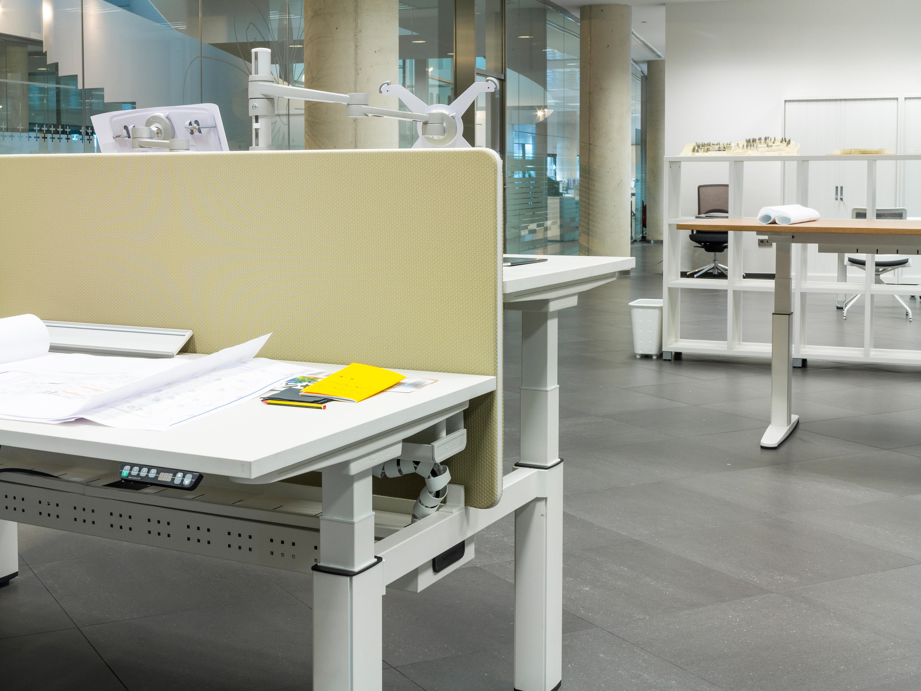 办公台|升降台|办公家具|设计师家具|流动性职员系统桌系列