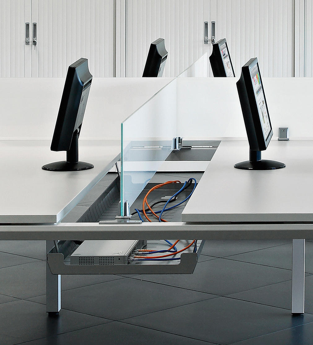 办公屏风|办公屏风系统|办公家具|设计师家具|VITAL PLUS ST员工桌系列