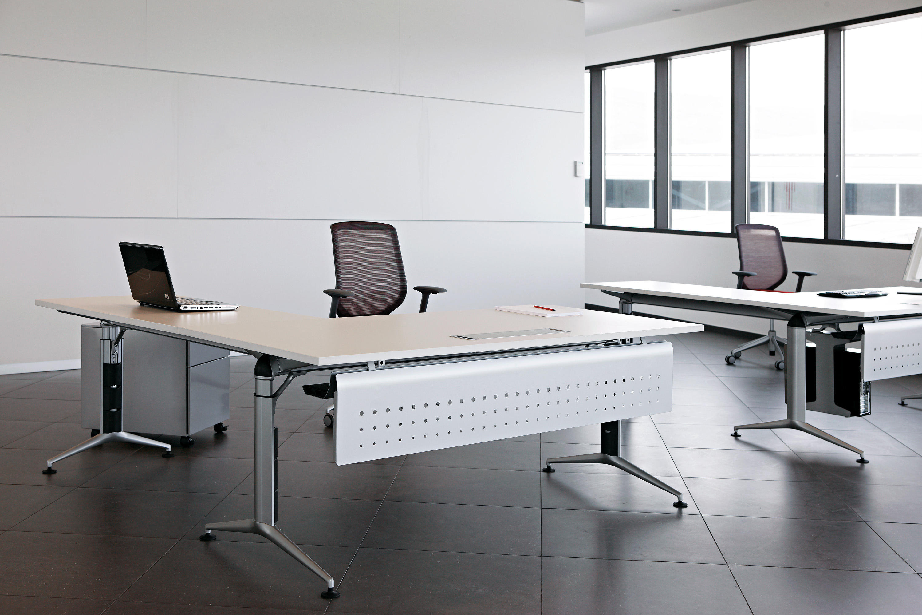 办公台|时尚大班台|办公家具|设计师家具|TRAMA 行政桌系列