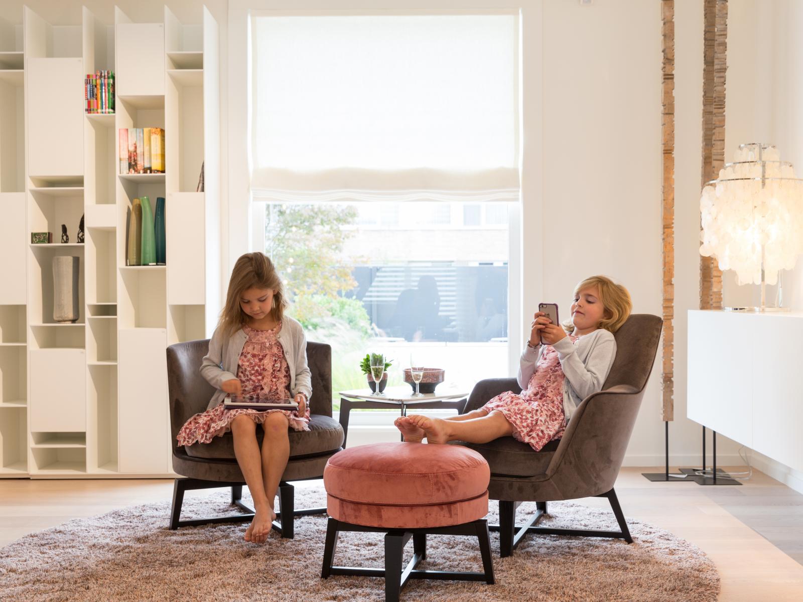 创意家具 - 坐具|休闲椅|办公家具|设计师家具|Guscio高软椅